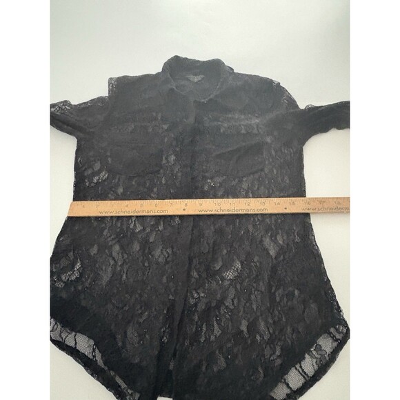 Guess Black Lace Top Size S Sheer Goth Vampire Witchy Whimsigoth Button Up - Picture 12 of 16